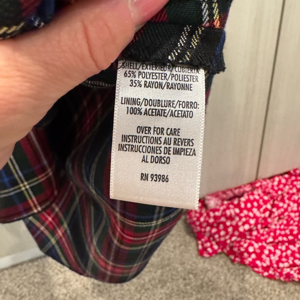 Casual Corner Asymmetrical Plaid Skirt - Red and Black Sz 0p - Picture 5 of 5